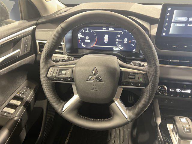 new 2025 Mitsubishi Outlander car, priced at $41,005