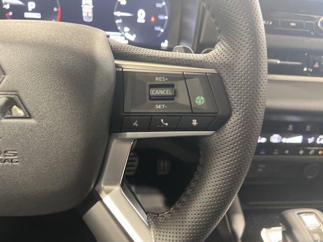 new 2025 Mitsubishi Outlander car, priced at $41,005
