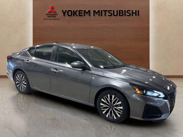 used 2023 Nissan Altima car, priced at $22,995