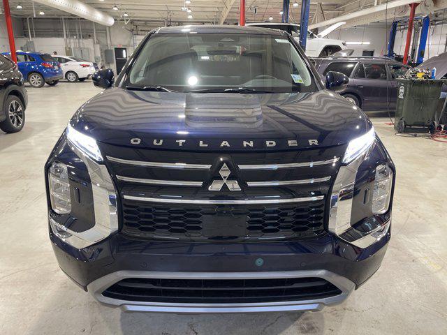 new 2025 Mitsubishi Outlander car, priced at $37,895