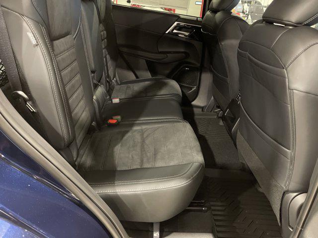 new 2025 Mitsubishi Outlander car, priced at $37,895