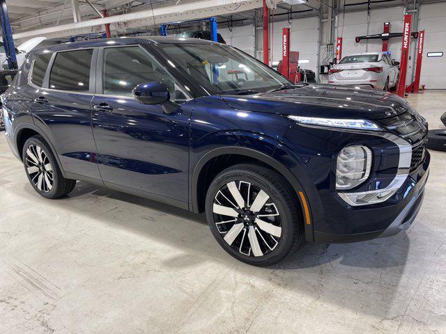 new 2025 Mitsubishi Outlander car, priced at $37,895