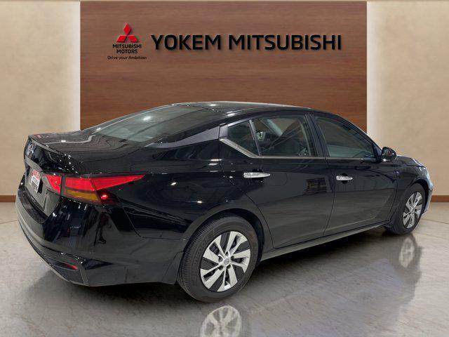 used 2023 Nissan Altima car, priced at $21,987