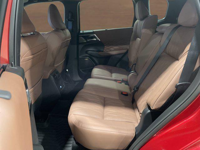 new 2025 Mitsubishi Outlander car, priced at $43,765