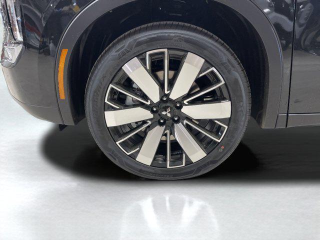 new 2025 Mitsubishi Outlander car, priced at $35,715