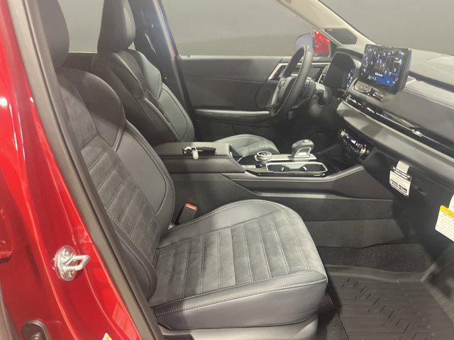 new 2025 Mitsubishi Outlander car, priced at $41,695