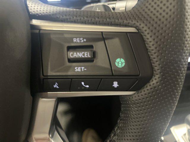 new 2025 Mitsubishi Outlander car, priced at $41,695