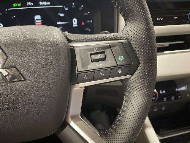 new 2025 Mitsubishi Outlander car, priced at $38,610