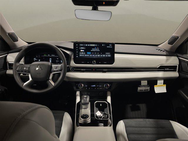 new 2025 Mitsubishi Outlander car, priced at $38,610