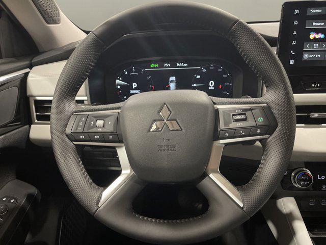 new 2025 Mitsubishi Outlander car, priced at $38,610