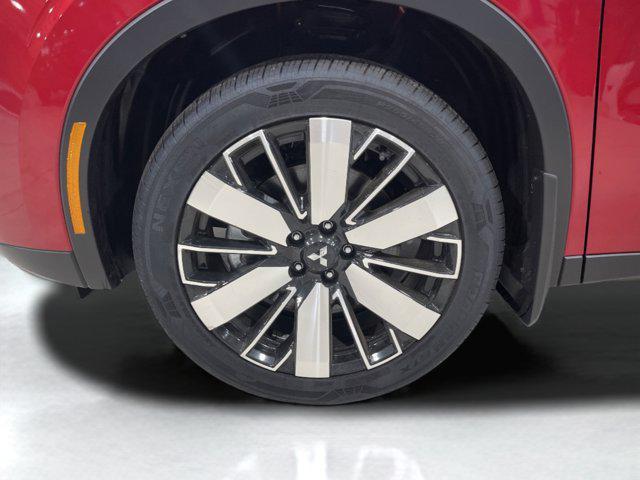 new 2025 Mitsubishi Outlander car, priced at $38,610