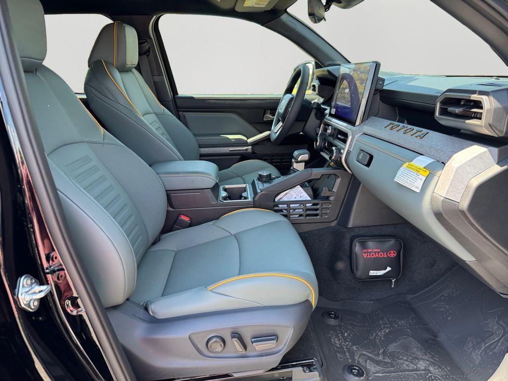 new 2025 Toyota Tacoma Hybrid car