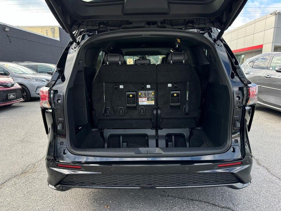 used 2024 Toyota Sienna car, priced at $49,990