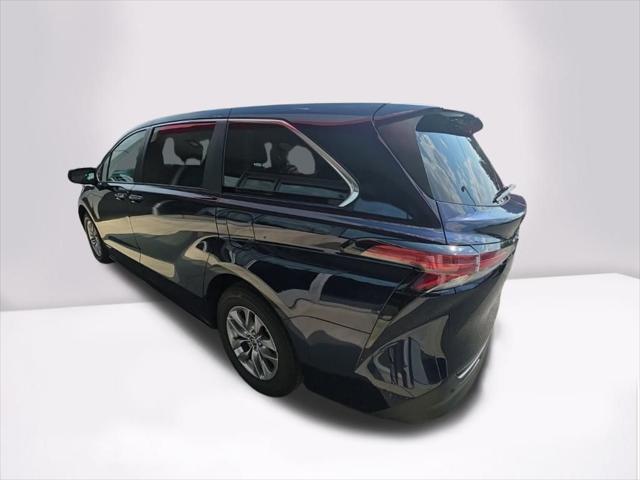 used 2021 Toyota Sienna car, priced at $32,457
