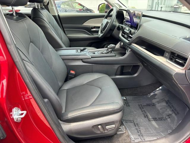 used 2024 Toyota Grand Highlander car, priced at $48,690