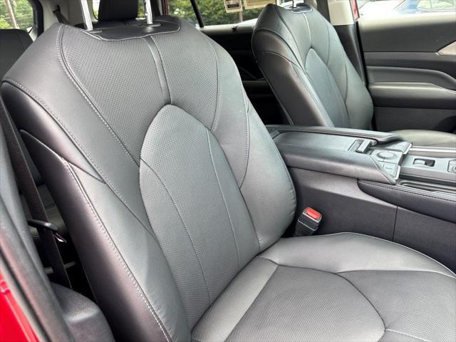 used 2024 Toyota Grand Highlander car, priced at $48,690