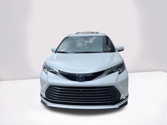 used 2022 Toyota Sienna car, priced at $48,490