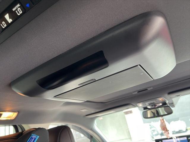 used 2022 Toyota Sienna car, priced at $48,490