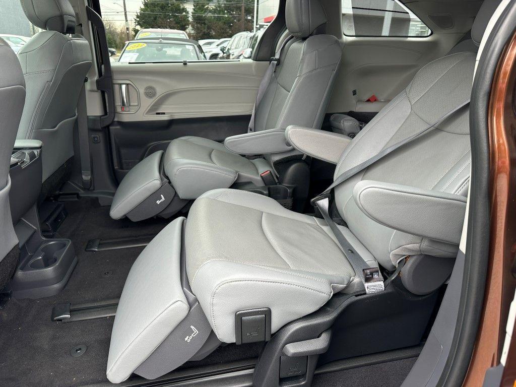 used 2023 Toyota Sienna car, priced at $51,990