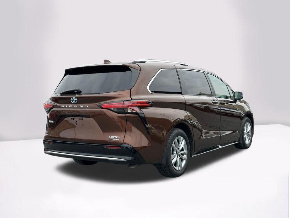 used 2023 Toyota Sienna car, priced at $51,990