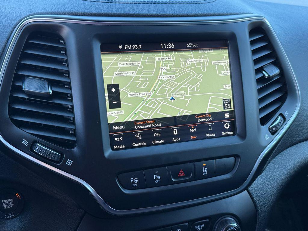 used 2023 Jeep Cherokee car, priced at $22,500