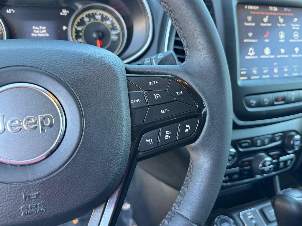 used 2023 Jeep Cherokee car, priced at $22,500