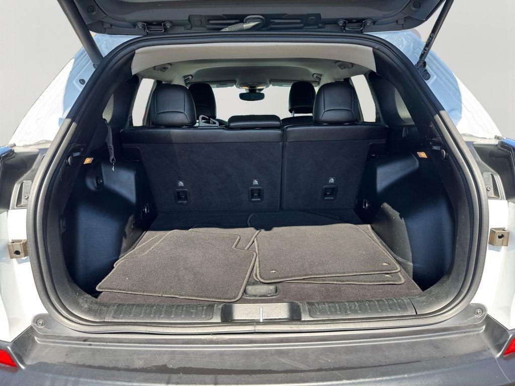 used 2023 Jeep Cherokee car, priced at $22,500
