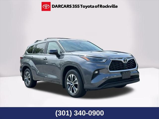 used 2024 Toyota Highlander car, priced at $43,990