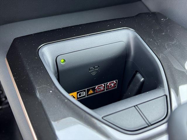used 2025 Toyota Crown Signia car