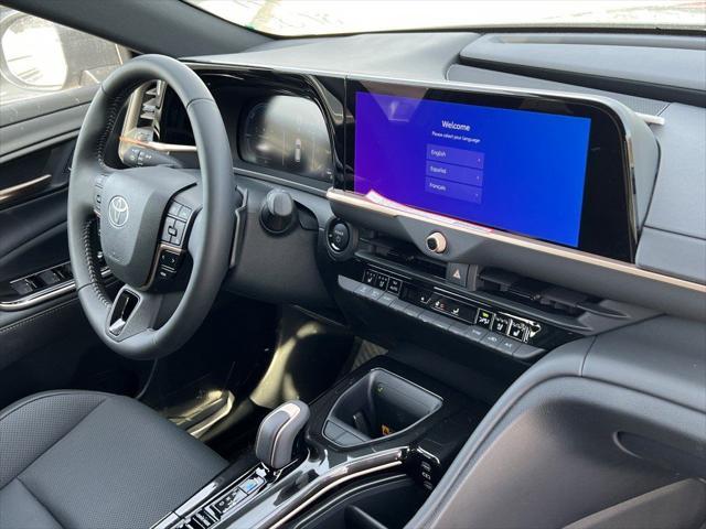 used 2025 Toyota Crown Signia car