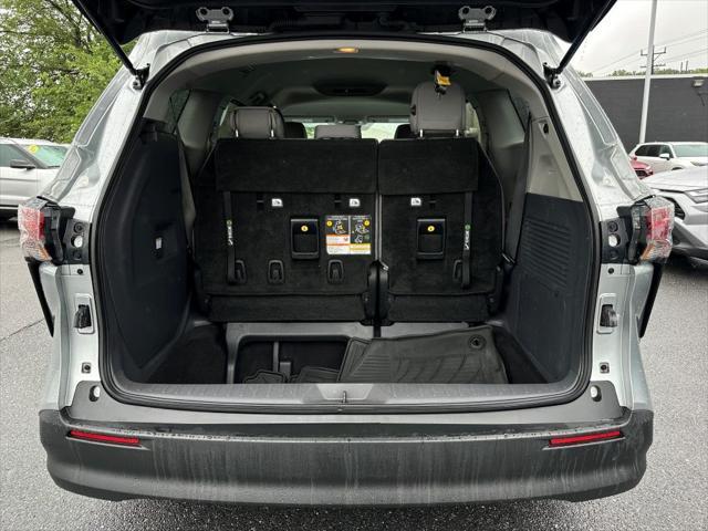 used 2022 Toyota Sienna car, priced at $38,490