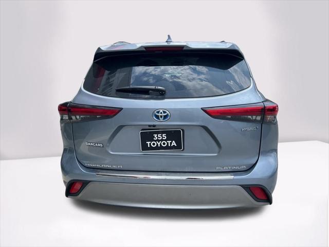 used 2021 Toyota Highlander Hybrid car, priced at $44,990