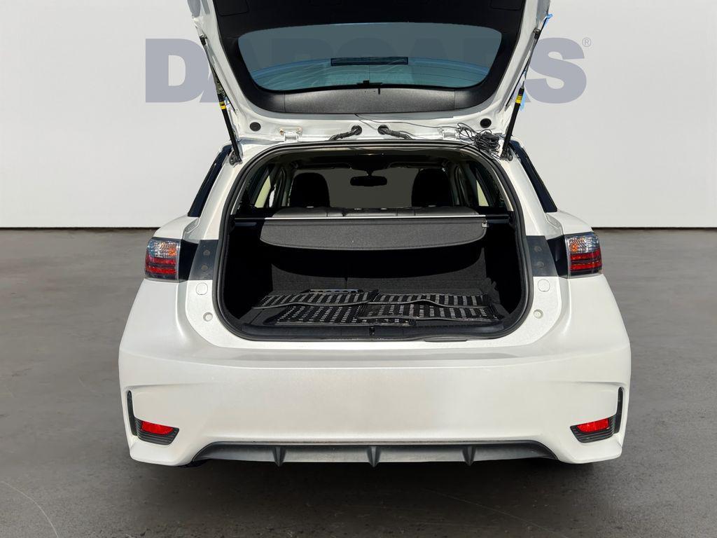 used 2015 Lexus CT 200h car, priced at $15,600