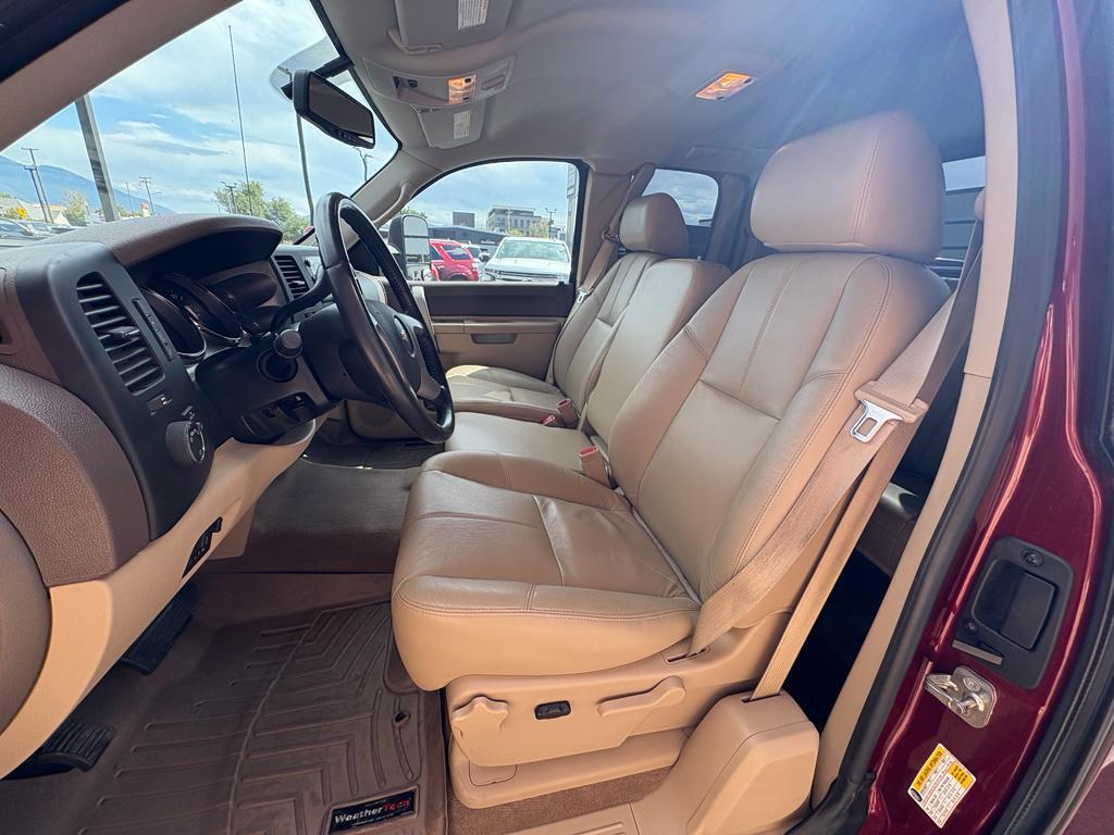 used 2013 Chevrolet Silverado 2500 car, priced at $28,000