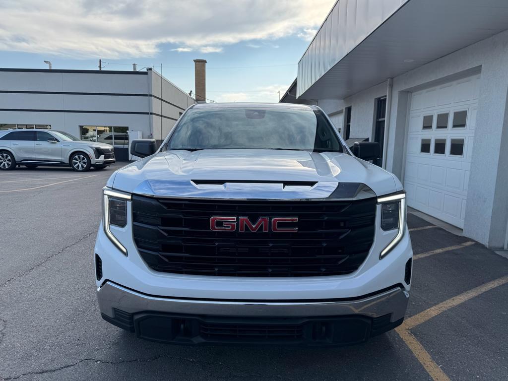 used 2023 GMC Sierra 1500 car, priced at $29,500
