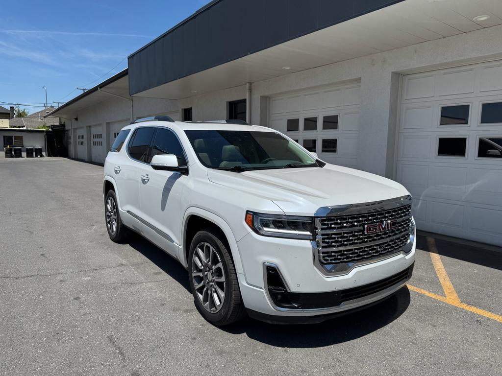 used 2022 GMC Acadia car, priced at $32,000