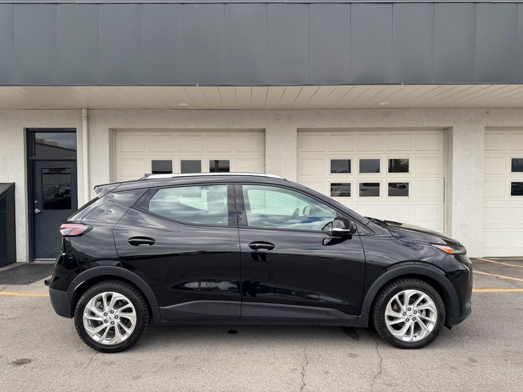 used 2023 Chevrolet Bolt EUV car, priced at $19,000