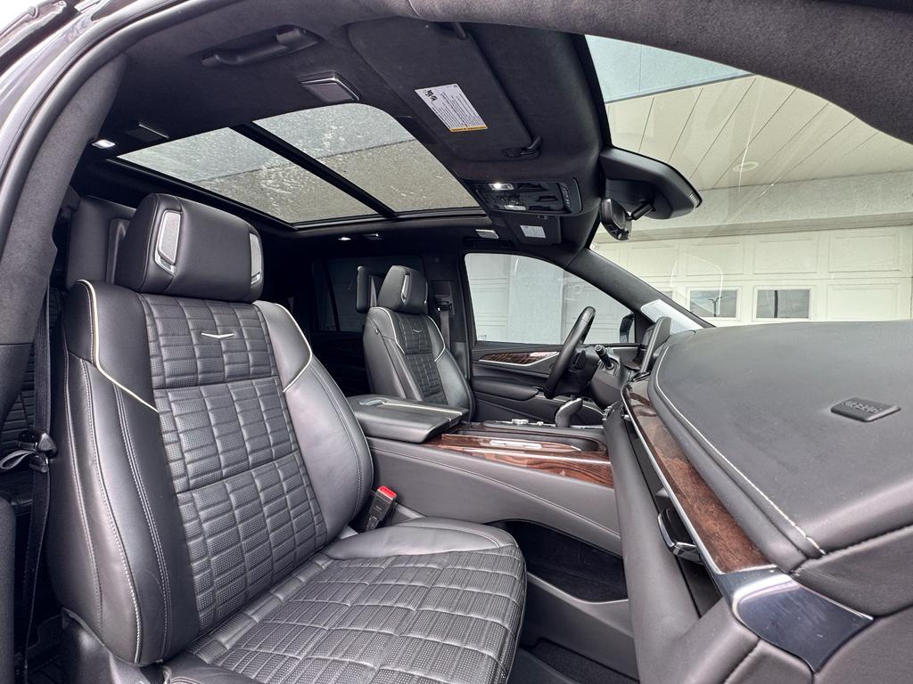 used 2021 Cadillac Escalade ESV car, priced at $70,500