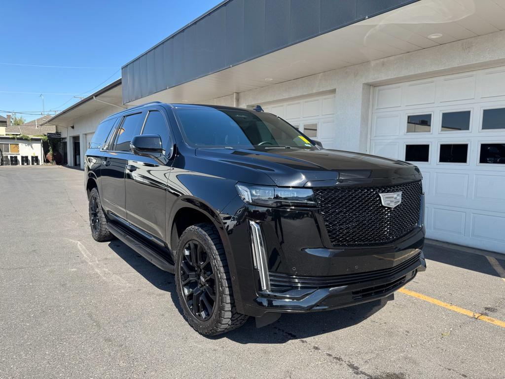 used 2021 Cadillac Escalade ESV car, priced at $71,000