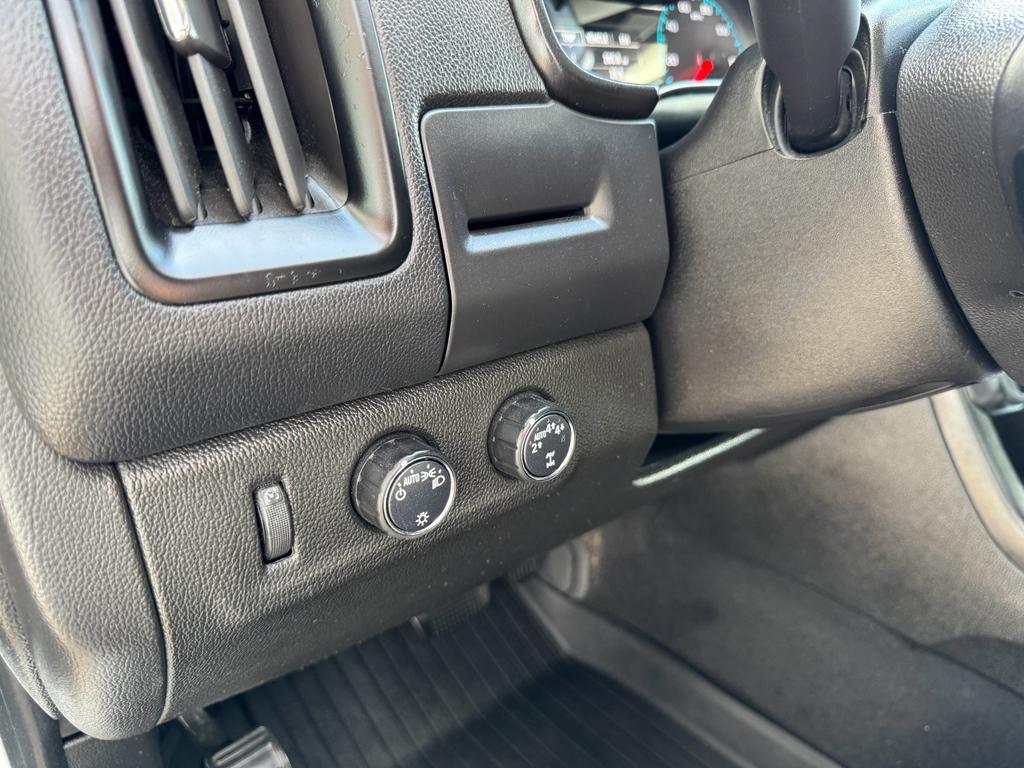 used 2021 Chevrolet Colorado car, priced at $25,500