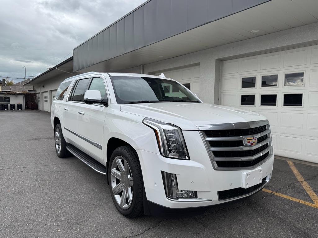 used 2018 Cadillac Escalade ESV car, priced at $31,000