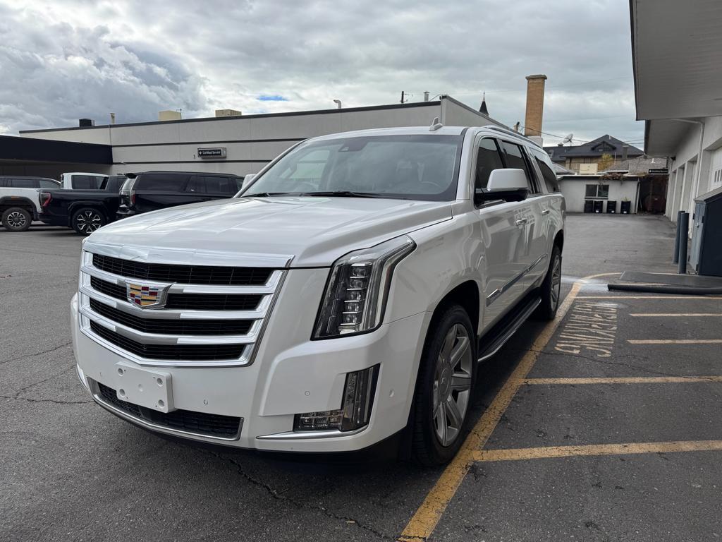 used 2018 Cadillac Escalade ESV car, priced at $31,000