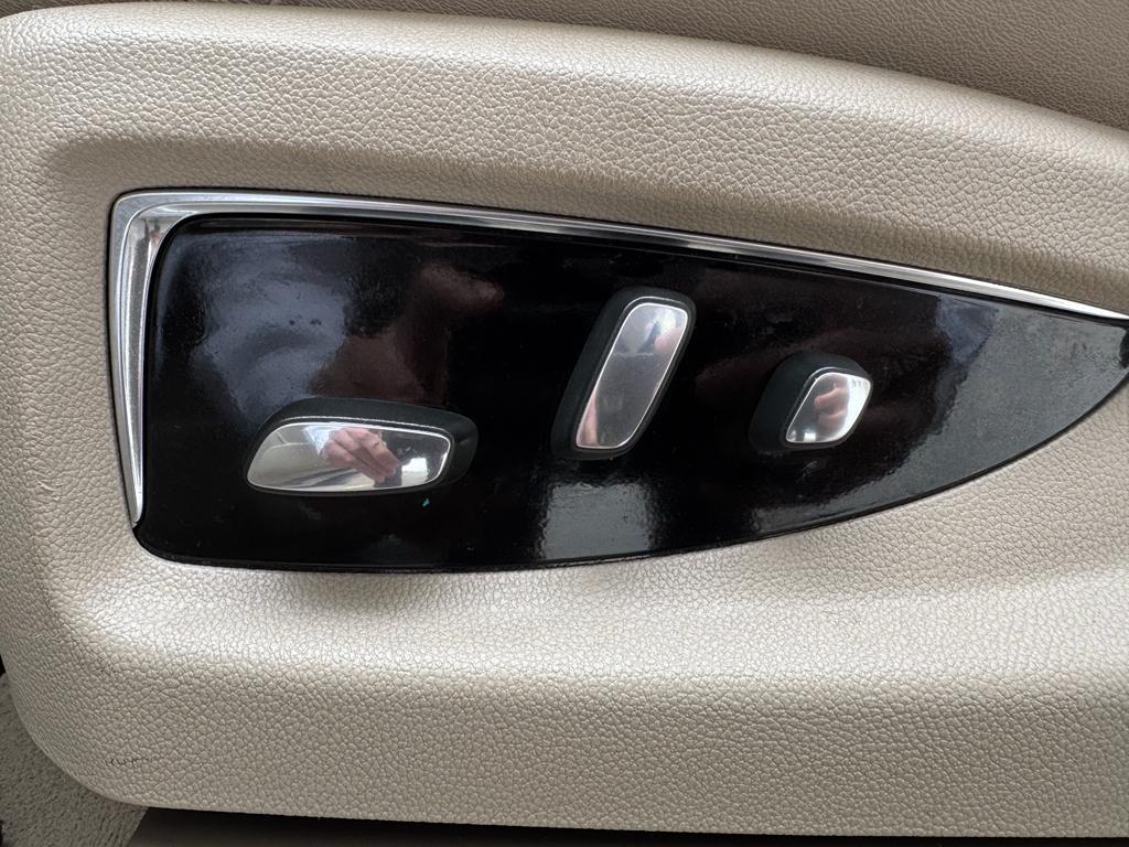 used 2018 Cadillac Escalade ESV car, priced at $31,000