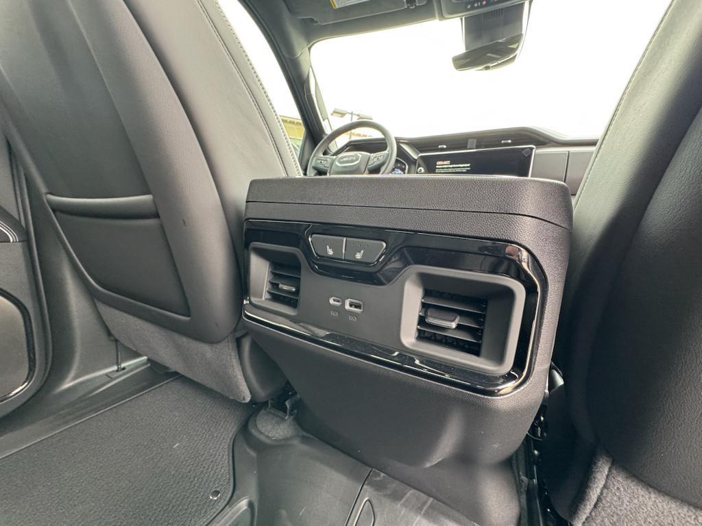 new 2025 GMC Sierra 1500 car, priced at $76,376