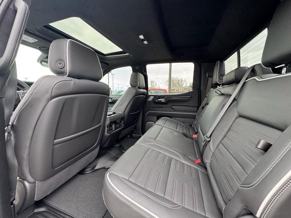 new 2025 GMC Sierra 1500 car, priced at $76,376