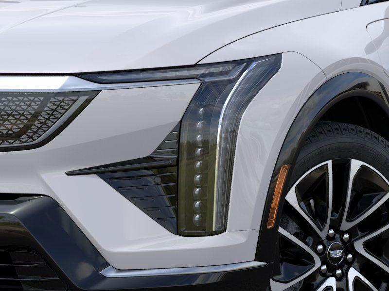 new 2025 Cadillac OPTIQ car, priced at $60,290