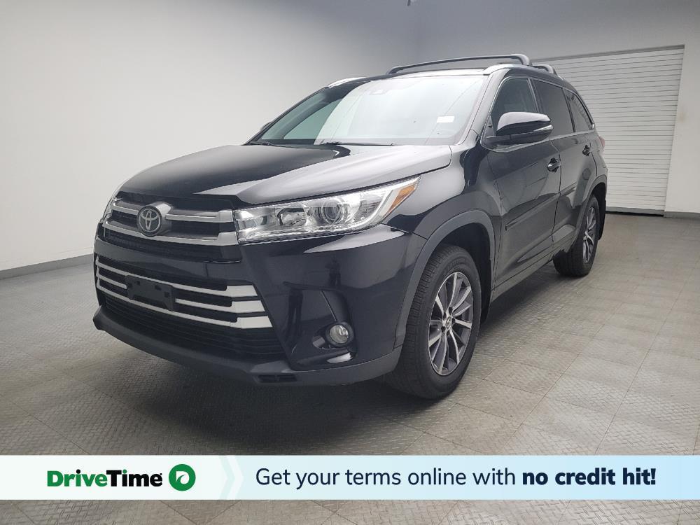 used 2018 Toyota Highlander car, priced at $28,695