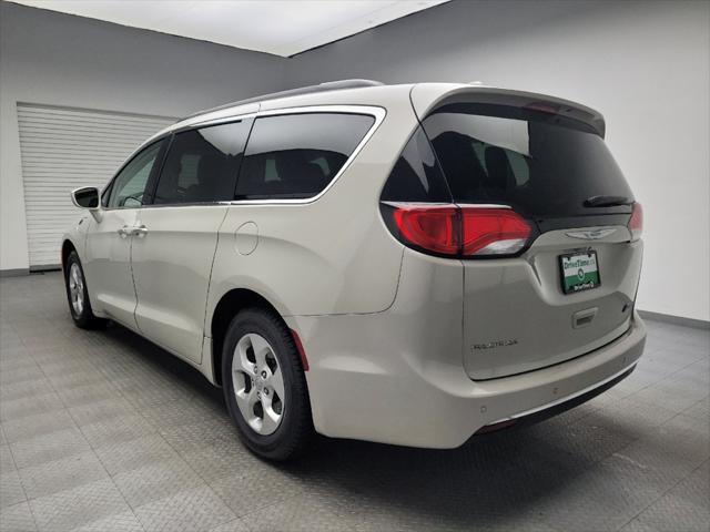 used 2017 Chrysler Pacifica Hybrid car, priced at $23,095