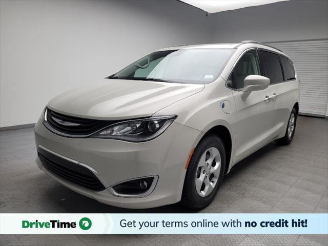 used 2017 Chrysler Pacifica Hybrid car, priced at $23,095