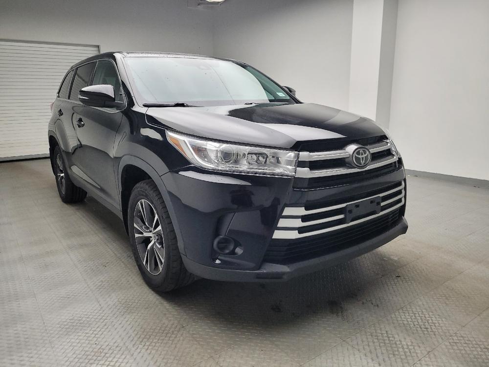 used 2019 Toyota Highlander car, priced at $22,795